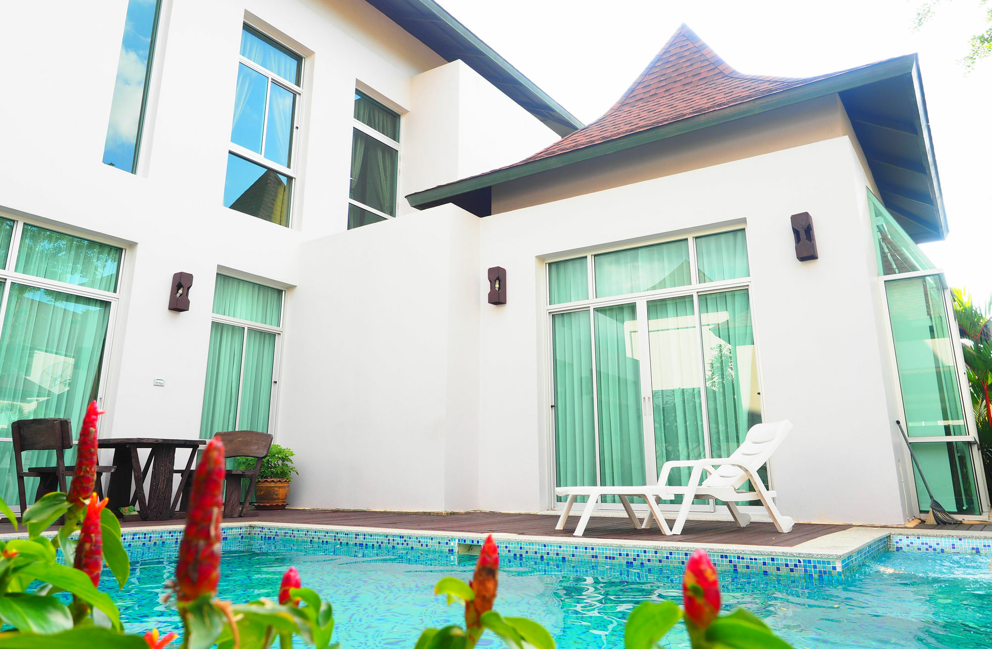 Weekend Villa Nagawari Mantra Pool Villa サッタヒープ エクステリア 写真